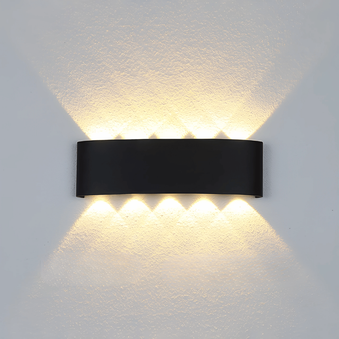 LumaGlow Wandlampe - Wiederaufladbare LED Innenlampe & Außenlampe - dimmbar & wetterfest für stimmungsvolles Licht