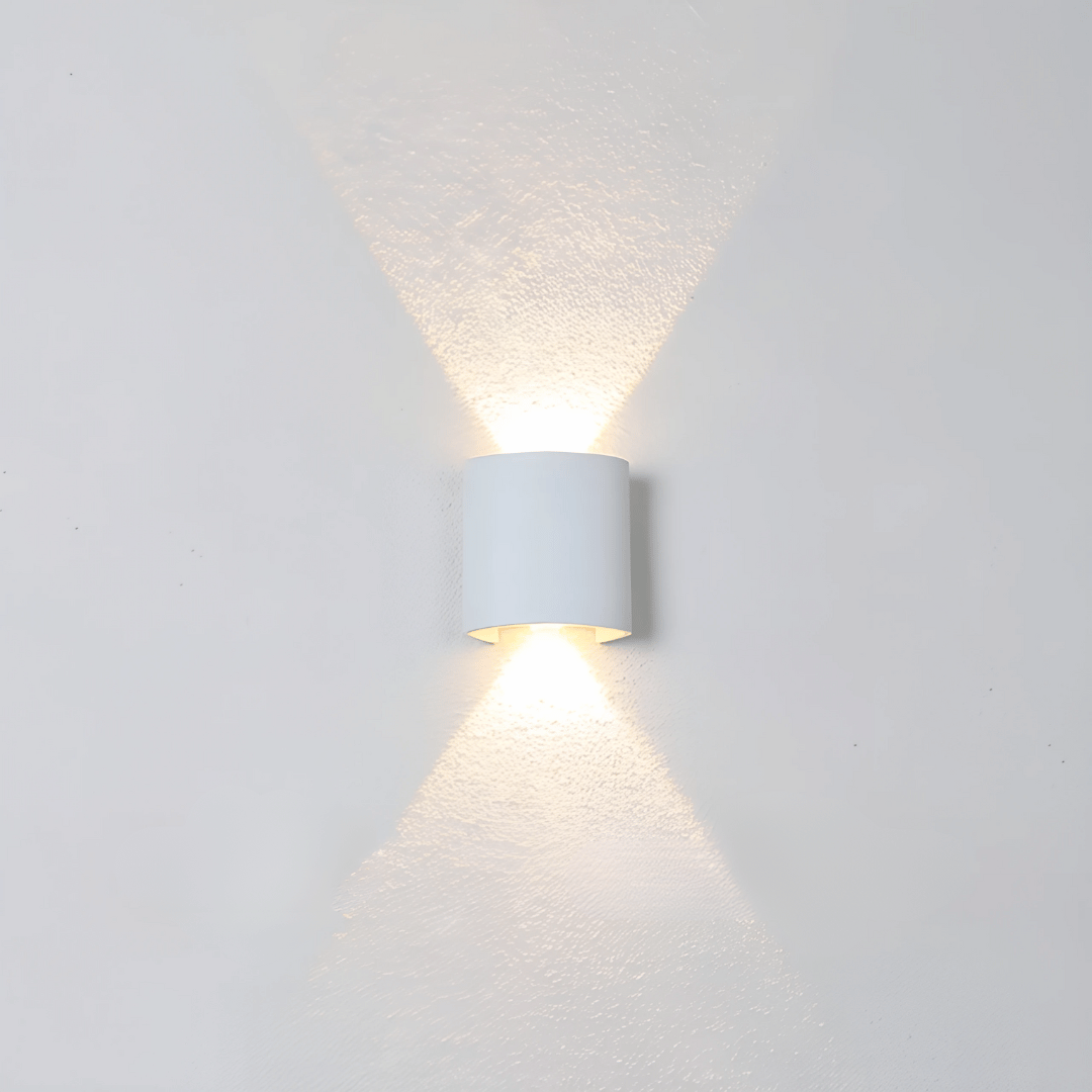 LumaGlow Wandlampe - Wiederaufladbare LED Innenlampe & Außenlampe - dimmbar & wetterfest für stimmungsvolles Licht