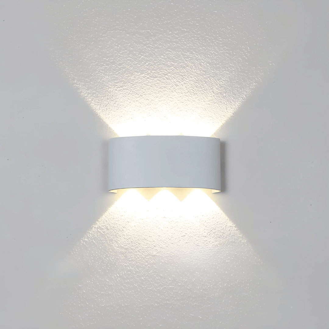 LumaGlow Wandlampe - Wiederaufladbare LED Innenlampe & Außenlampe - dimmbar & wetterfest für stimmungsvolles Licht