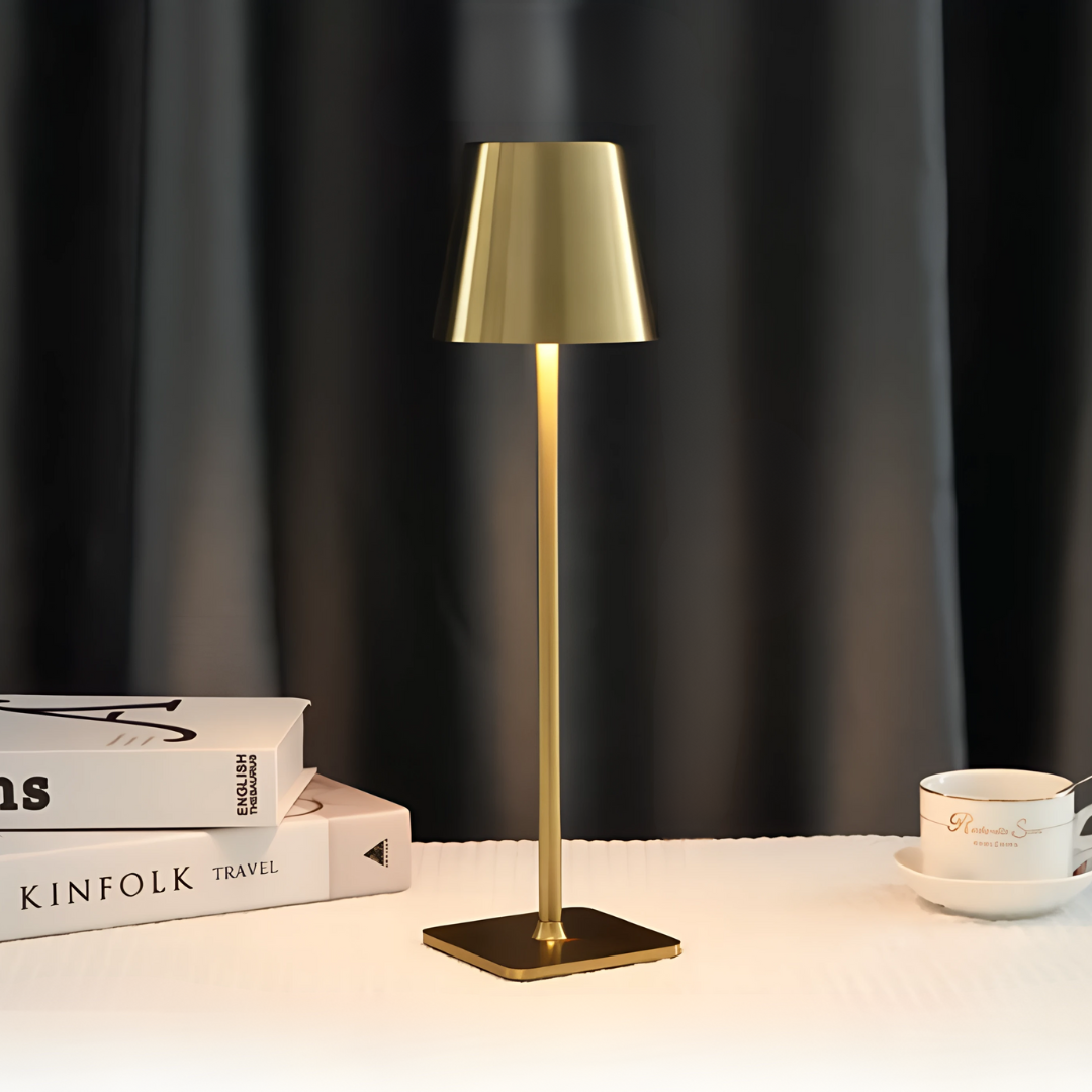 LumiGlow Tischlampe – Wiederaufladbare LED Lampe – Dimmbar für stilvolle Lichtstimmung drinnen & draußen
