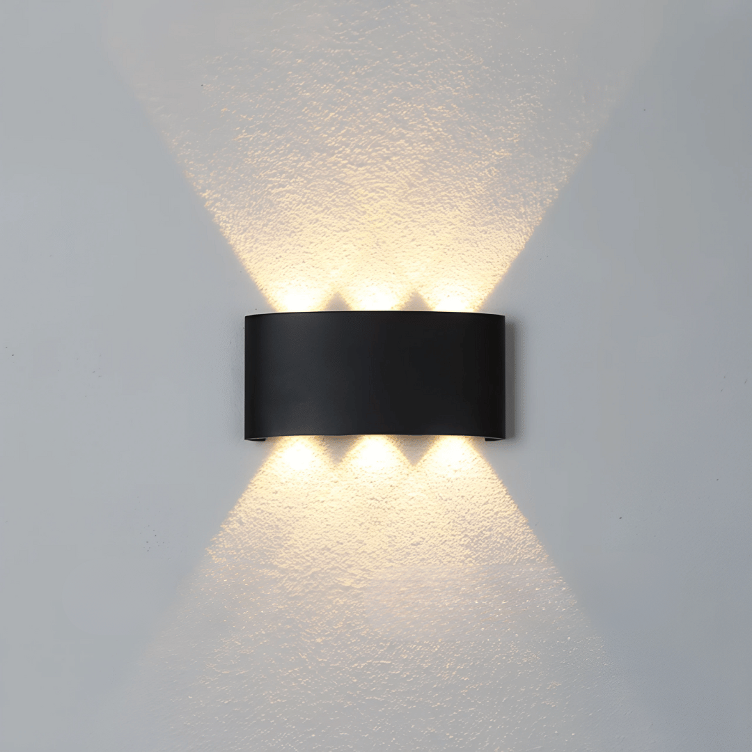 LumaGlow Wandlampe - Wiederaufladbare LED Innenlampe & Außenlampe - dimmbar & wetterfest für stimmungsvolles Licht